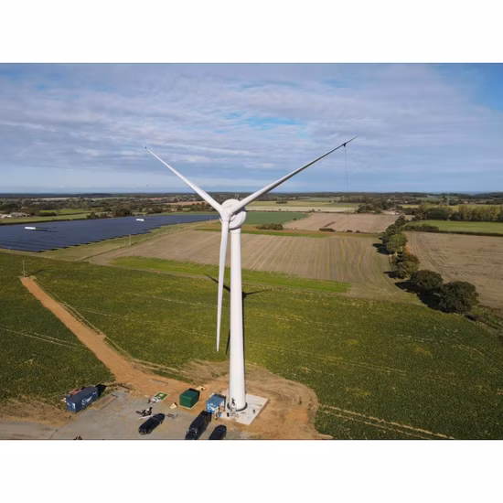 Generatore ibrido di energia solare con turbina eolica fuori rete 15000W Generatore di energia solare funzionante 24 ore su 24 Generatori ad alto rendimento